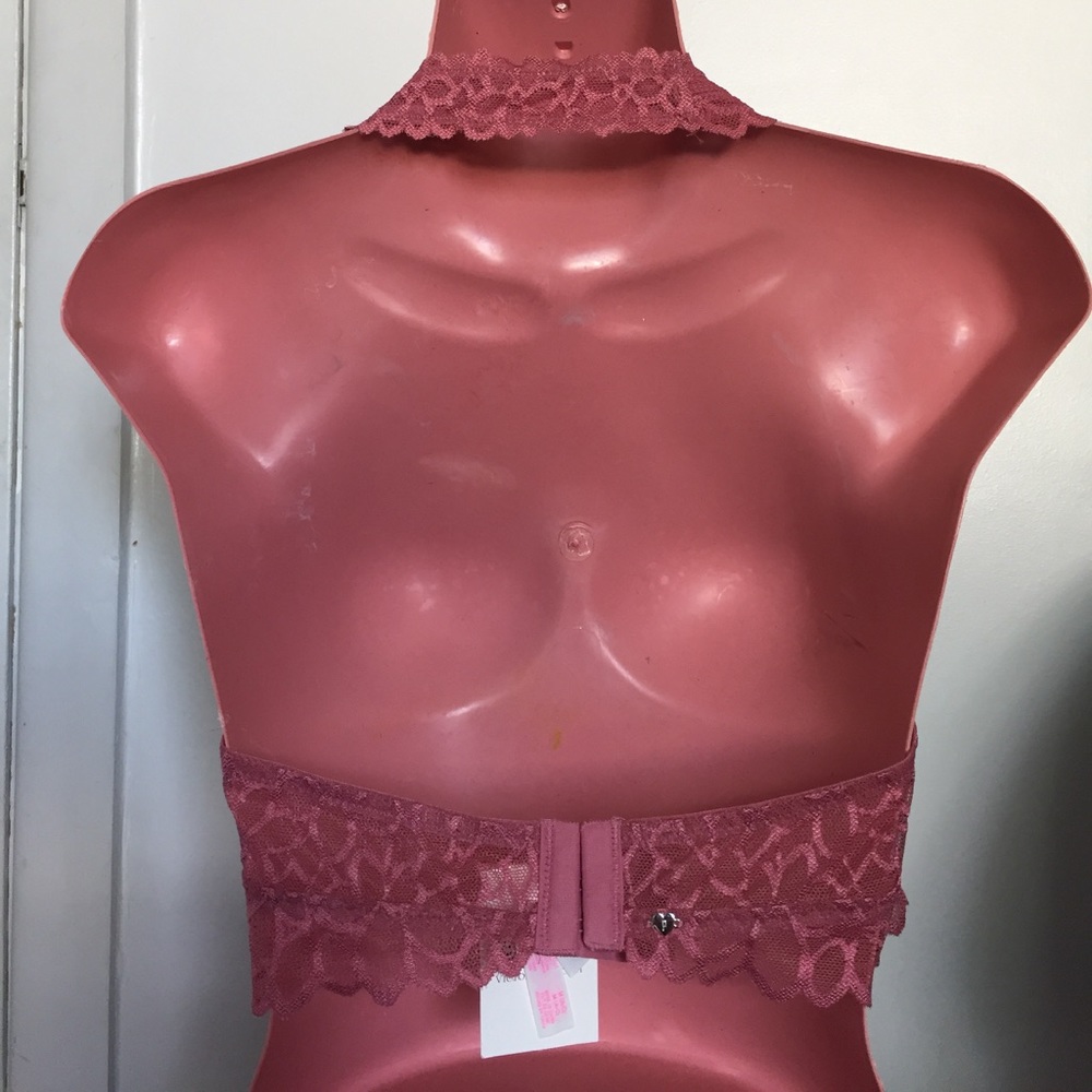 New VSPink halter bra - Picture 2 of 2